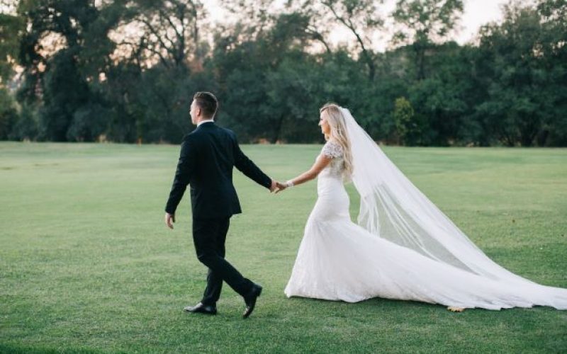 Bride & Groom Golf Course 2